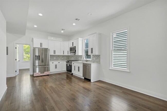 property at 208 Shippen St