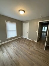 502 W 9th St in Pittsburg, KS - Building Photo - Building Photo