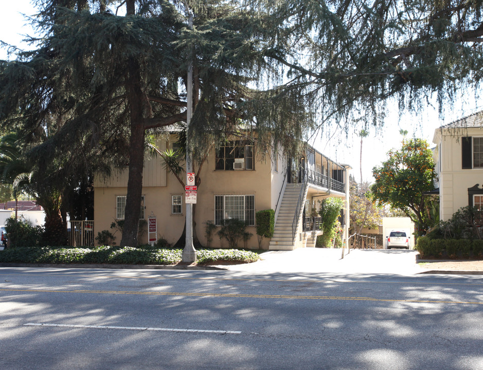 4518 Los Feliz Blvd in Los Angeles, CA - Foto de edificio
