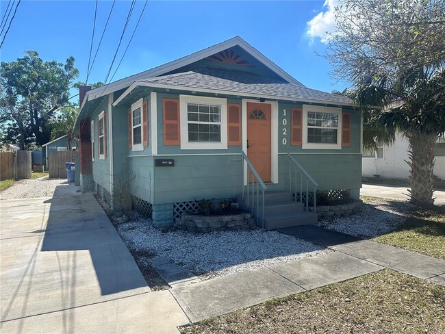 1020 36th Ave N in St. Petersburg, FL - Building Photo - Building Photo