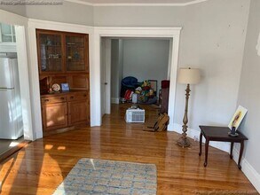 15 Gardner St, Unit #4 in Boston, MA - Building Photo - Building Photo