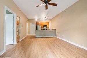 1509 S Halsted St in Chicago, IL - Building Photo - Building Photo