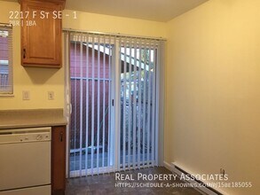 2217 F St SE in Auburn, WA - Building Photo - Building Photo