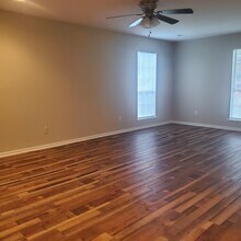 2202 Lisa Carole Dr in Charlotte, NC - Building Photo - Building Photo