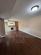 2 Haystack Rd E in Clifton Park, NY - Building Photo - Building Photo