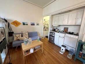 100 Charles St, Unit 8 in Boston, MA - Building Photo - Building Photo