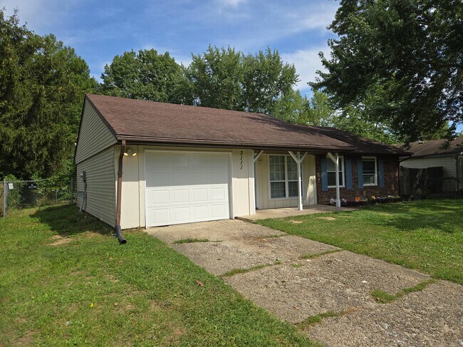 3111 Pawnee Dr in Indianapolis, IN - Building Photo - Building Photo