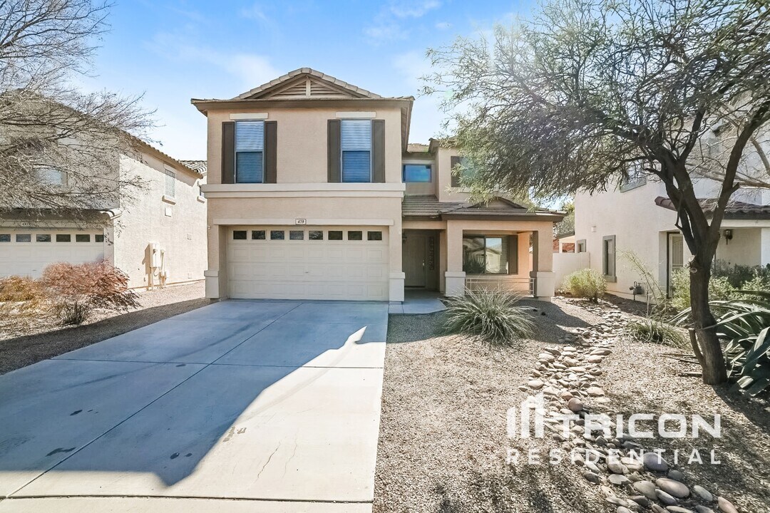 479 E Angeline Ave in San Tan Valley, AZ - Building Photo