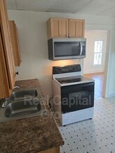 335 Pine St in Lockport, NY - Building Photo - Building Photo