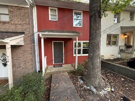 912 Georgetown Rd in Clemson, SC - Building Photo