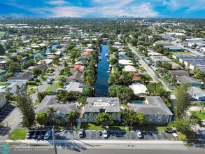 510 SW 15th St in Pompano Beach, FL - Foto de edificio - Building Photo