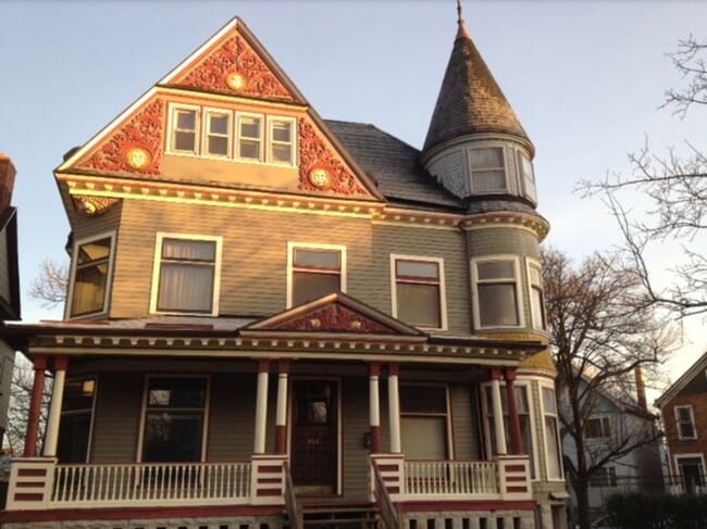 414 Porter Ave, Unit 3