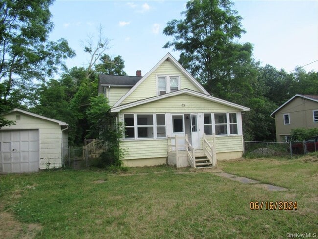 property at 82 North Rd