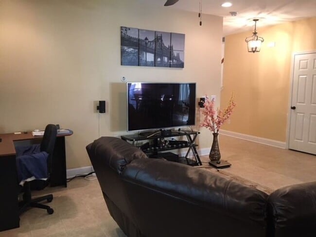 322 Weeping Willow Way in Charleston, SC - Building Photo - Building Photo