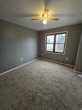 1105 S 10th St in Herrin, IL - Building Photo - Building Photo