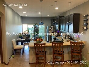 523 Avital Dr NE in Albuquerque, NM - Building Photo - Building Photo