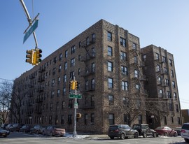3407 44th St in Long Island City, NY - Building Photo