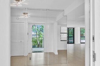 277 N Ocean Blvd in Boca Raton, FL - Building Photo - Building Photo