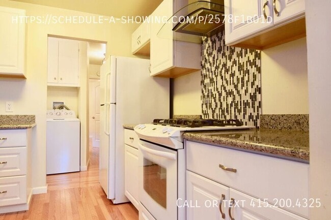 property at 252 Grove Acre Ave