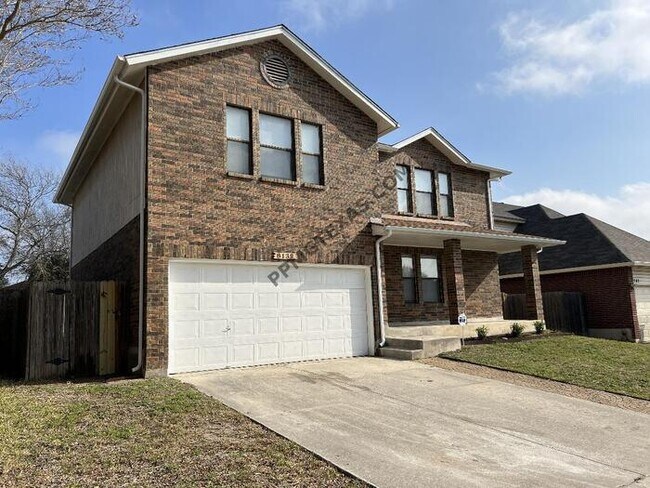 8139 Brisbane in Converse, TX - Building Photo - Building Photo
