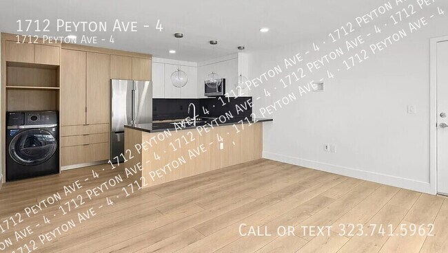 1912 Grismer Ave in Burbank, CA - Building Photo - Building Photo