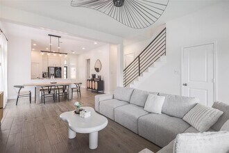 304 Glen Arbor Dr in Liberty Hill, TX - Building Photo - Building Photo