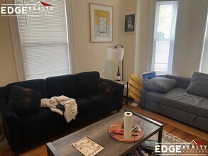 23 Cottage Ave, Unit 1 in Somerville, MA - Building Photo - Building Photo