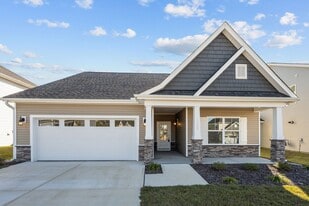 1022 Terraces Ln in Hampstead, NC - Building Photo