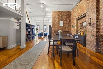 50 Bridge St in Brooklyn, NY - Foto de edificio - Building Photo