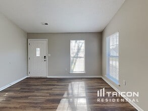 14020 Eden Ct in Pineville, NC - Building Photo - Building Photo