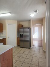 600 Lone Pine Dr SW in Albuquerque, NM - Building Photo - Building Photo