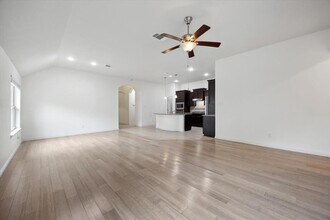 148 Peacock Trl in Buda, TX - Building Photo - Building Photo