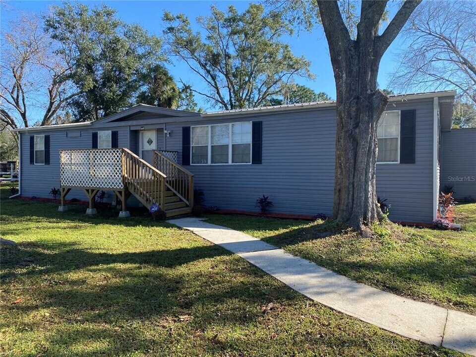 4502 Fox Ridge Blvd in Zephyrhills, FL - Building Photo