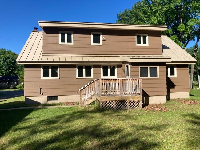 50 County Road 510 in Negaunee, MI - Building Photo - Building Photo