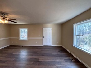 3549 Gilleland Ext in Gainesville, GA - Building Photo - Building Photo