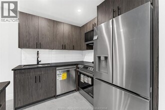700 Brock St in Windsor, ON - Building Photo - Building Photo