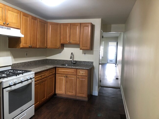 property at 707 Beatty St