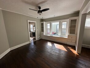 2101 Waterbury Rd, Unit 2101 in Lakewood, OH - Building Photo - Building Photo