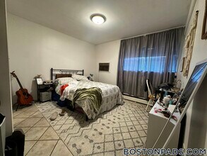 140 Kenrick St, Unit 4 in Boston, MA - Building Photo - Building Photo