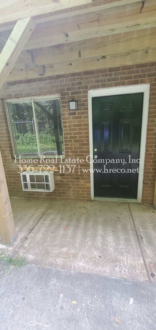 829 W 7th St in Winston-Salem, NC - Building Photo - Building Photo