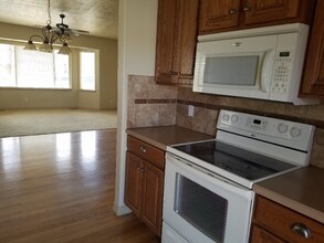 725 Woodridge Court in Grand Junction, CO - Building Photo - Building Photo