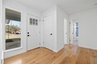 2301 Frontier Trail in Round Rock, TX - Building Photo - Building Photo
