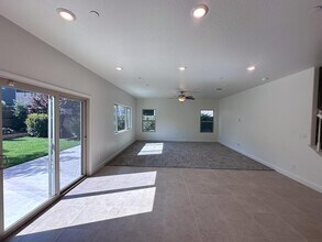 2166 Junipero Ave in Clovis, CA - Building Photo - Building Photo