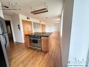 474 Commercial St, Unit 4 in Boston, MA - Building Photo - Building Photo