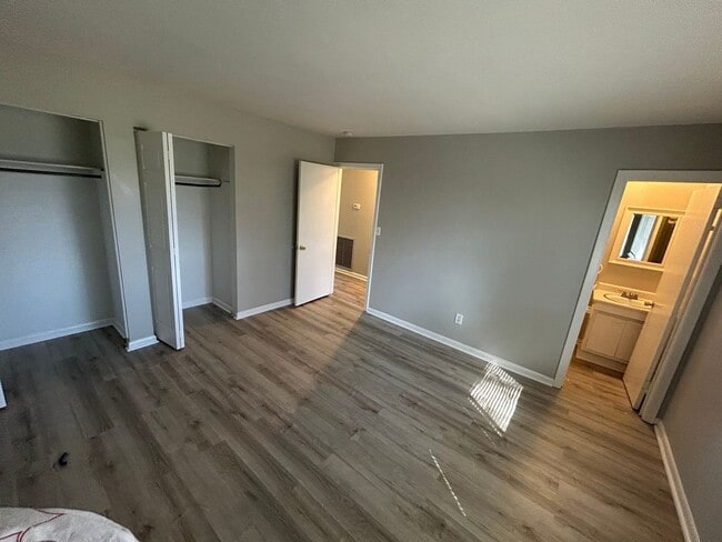 6013 Cowin Dr NW in Huntsville, AL - Building Photo - Building Photo