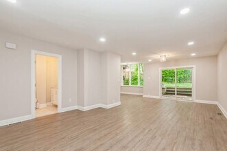 118 Parkview Ave in Weehawken, NJ - Building Photo - Building Photo