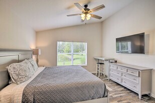 10280 Crepe Jasmine Ln, Unit SI ID1546286P in Ft. Myers, FL - Building Photo