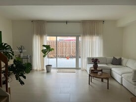 14305 SW 57th Ln in Miami, FL - Building Photo