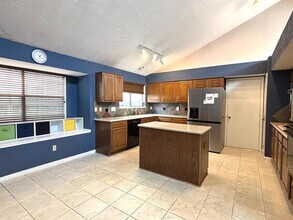 3243 E Rangecrest Pl in Sugar Land, TX - Building Photo - Building Photo