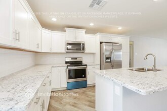 6827 S Willow Dr in Tempe, AZ - Building Photo - Building Photo